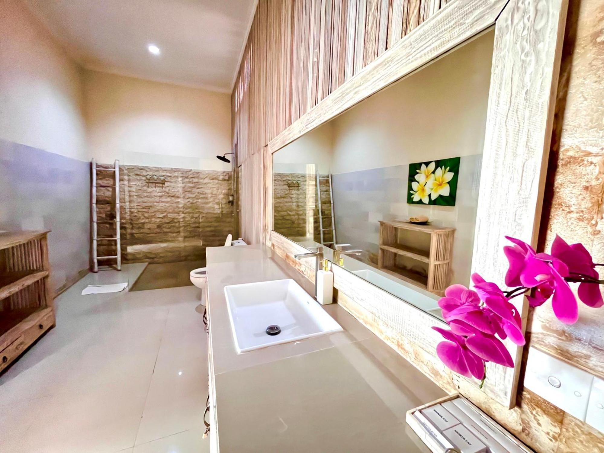 Sri Permana Suite And Villa Ubud Buitenkant foto
